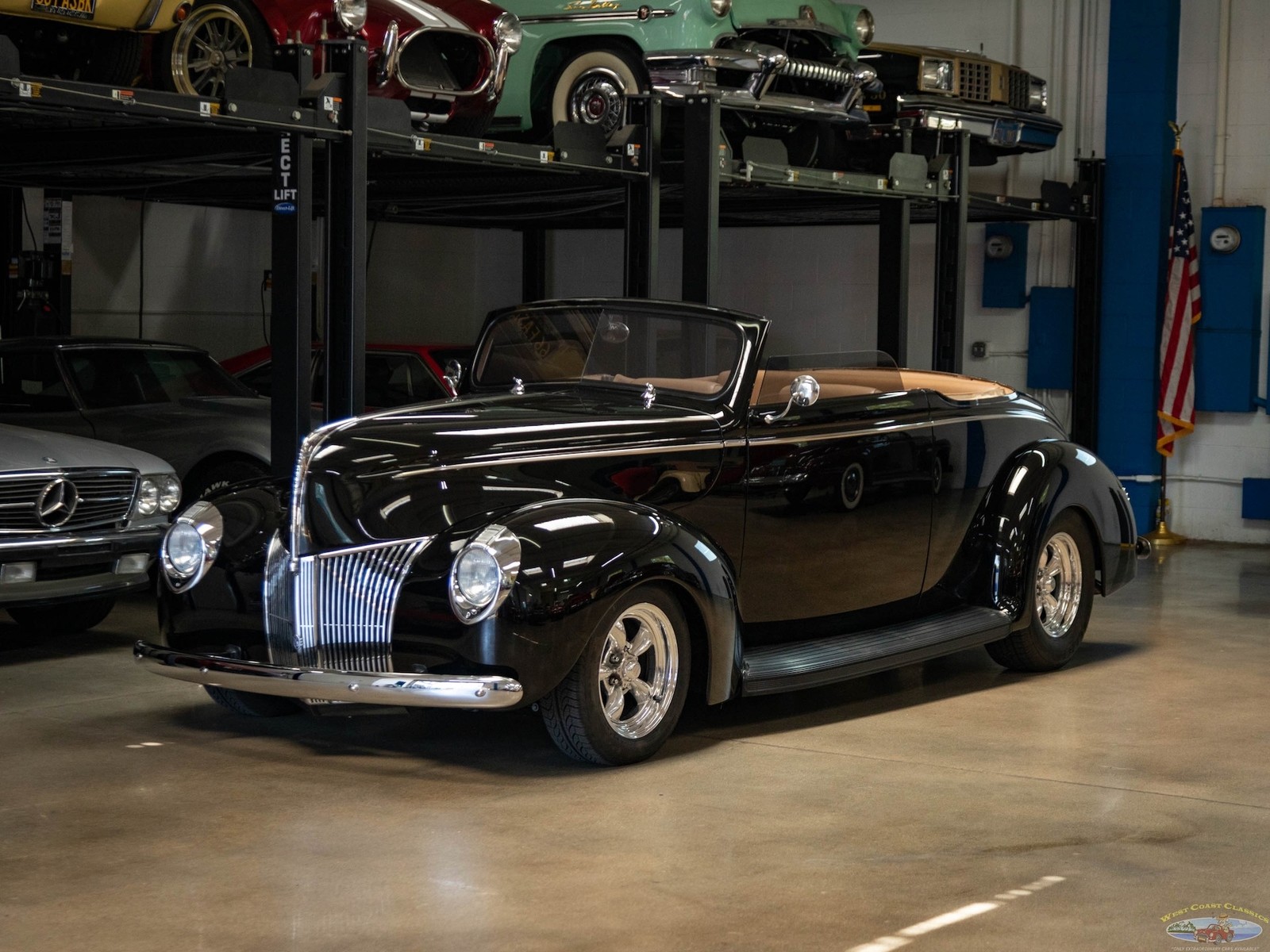 Ford Deluxe 1940 2 Door Cabriolet Custom
