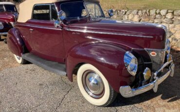 Ford-Deluxe-1940-3