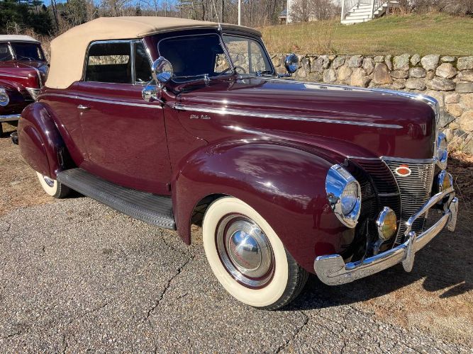 Ford-Deluxe-1940-3