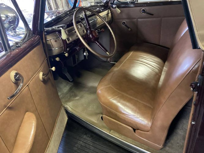 Ford-Deluxe-1940-4