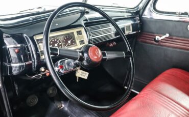 Ford-Deluxe-1940-Black-Black-10