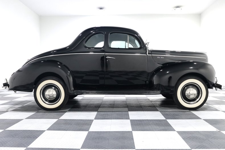 Ford-Deluxe-1940-Black-Black-15