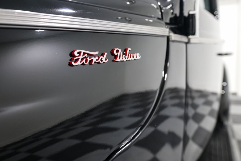 Ford-Deluxe-1940-Black-Black-16