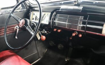 Ford-Deluxe-1940-Black-Black-19