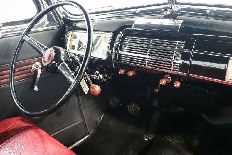 Ford-Deluxe-1940-Black-Black-19