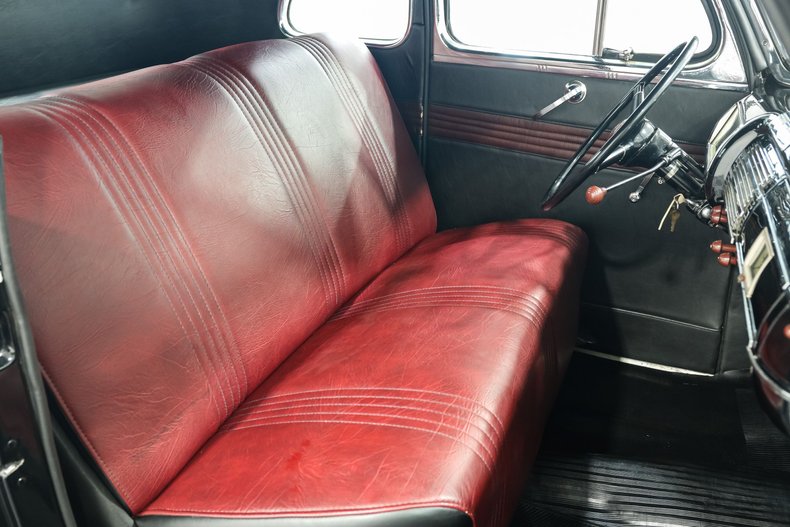 Ford-Deluxe-1940-Black-Black-20