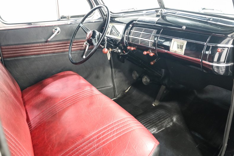 Ford-Deluxe-1940-Black-Black-21