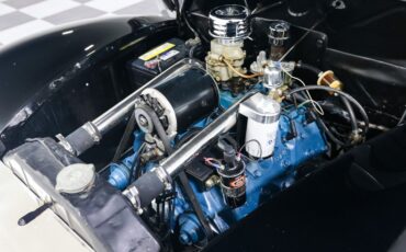 Ford-Deluxe-1940-Black-Black-24