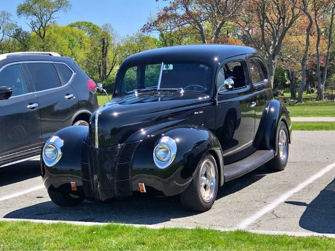 Ford-Deluxe-1940-Black-Black
