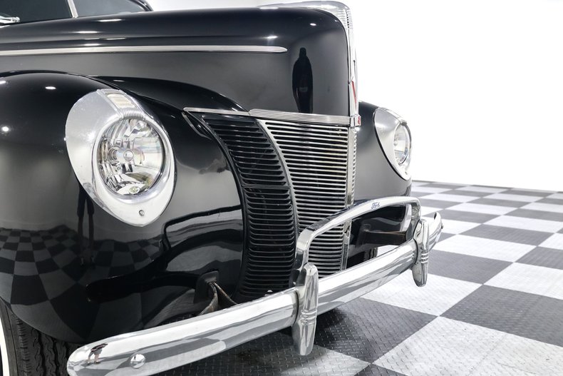 Ford-Deluxe-1940-Black-Black-9