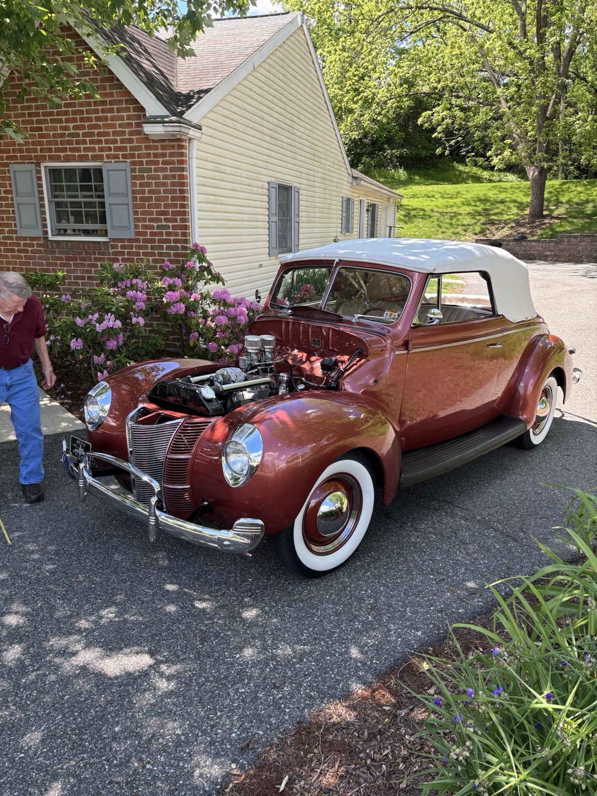 Ford-Deluxe-1940-Convertible