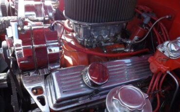 Ford-Deluxe-1940-Red-13