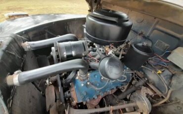 Ford-Deluxe-1941-2