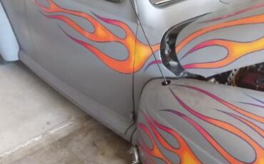 Ford-Deluxe-1946-Custom-3