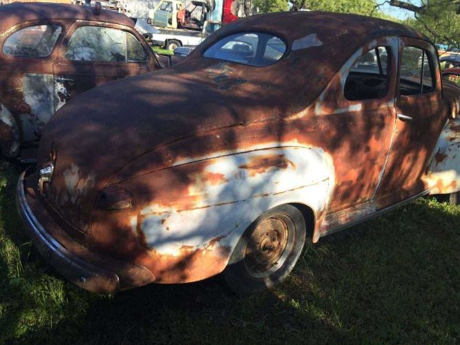 Ford-Deluxe-1948-Gray-Primer-4