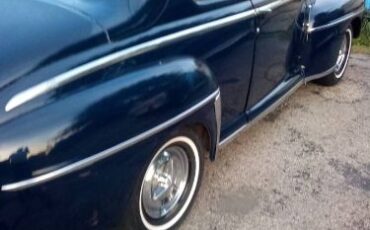 Ford-Deluxe-1949-6