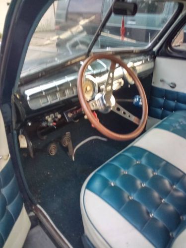 Ford-Deluxe-1949-7