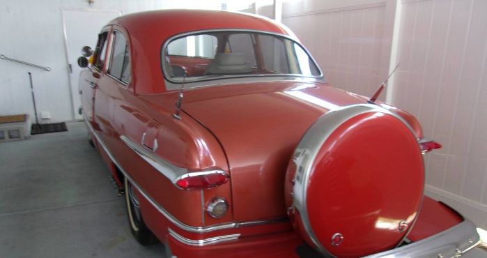 Ford-Deluxe-1951-Custom-1
