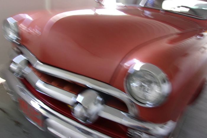 Ford-Deluxe-1951-Custom-2