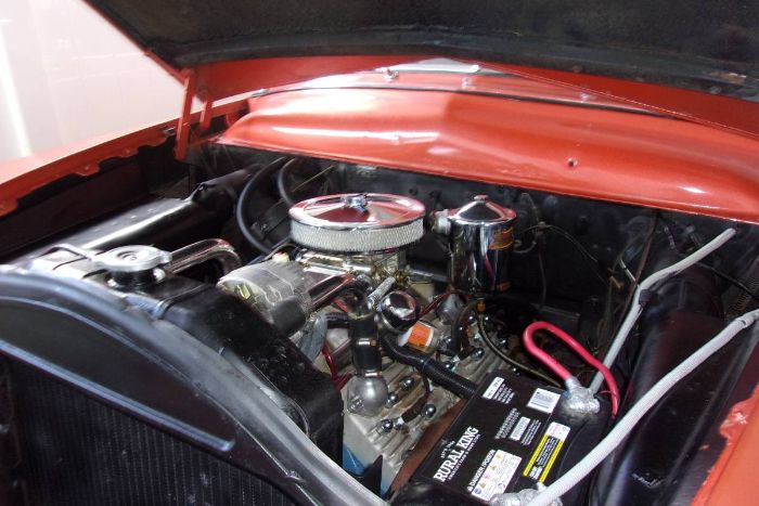 Ford-Deluxe-1951-Custom-3