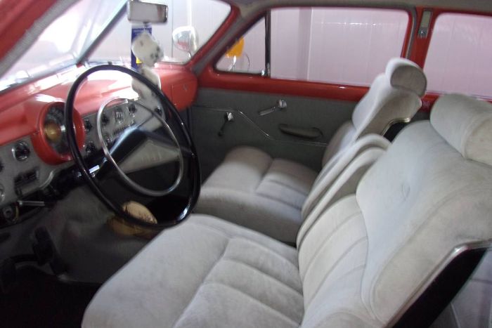 Ford-Deluxe-1951-Custom-6