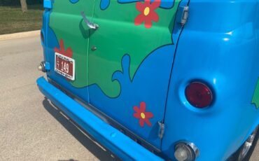 Ford-E-100-econoline-1967-Van-Camper-13