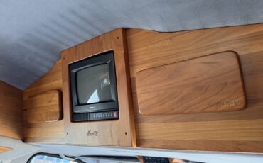 Ford-E-150-Econoline-1993-4
