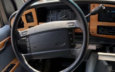 Ford-E-150-Econoline-1993-8
