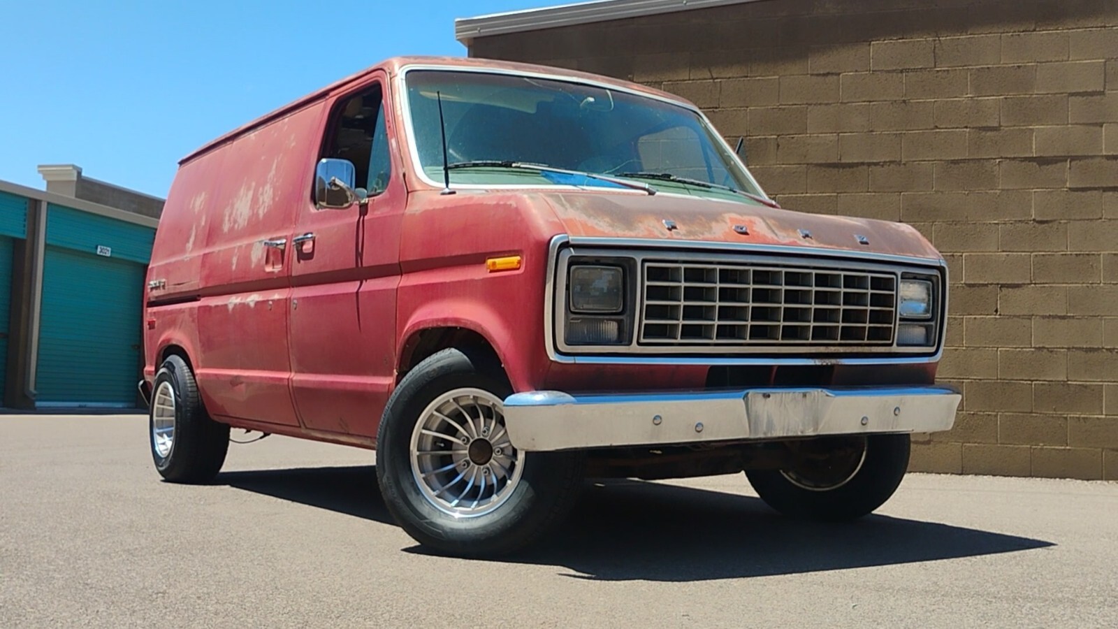 Ford-E-Series-Van-1979-Standard-Passenger-Van-1