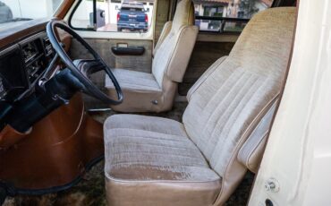 Ford-E-Series-Van-1982-Extended-Passenger-Van-16