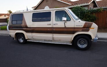 Ford-E-Series-Van-1982-Extended-Passenger-Van-6