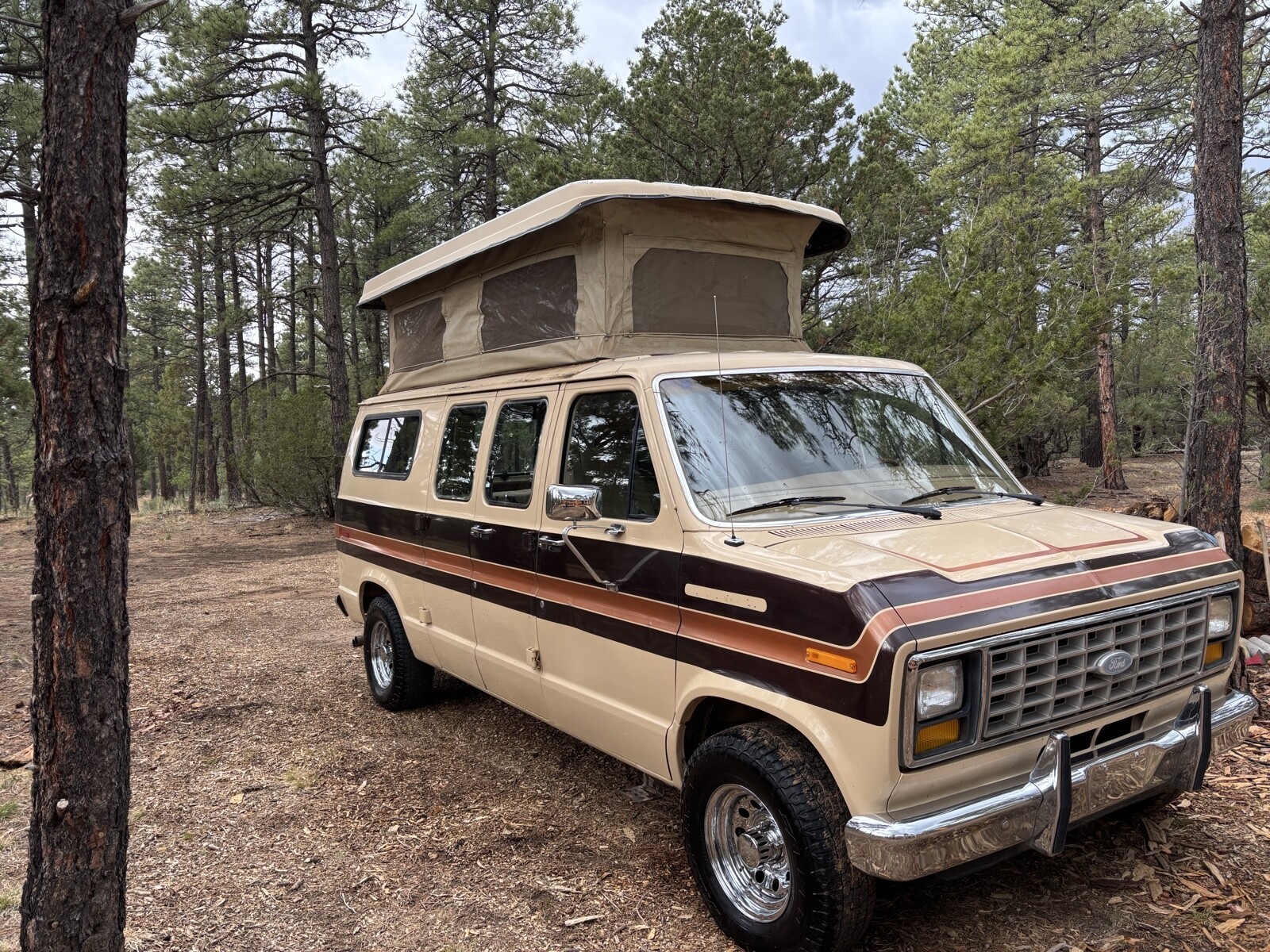 Ford-E-Series-Van-1984-7