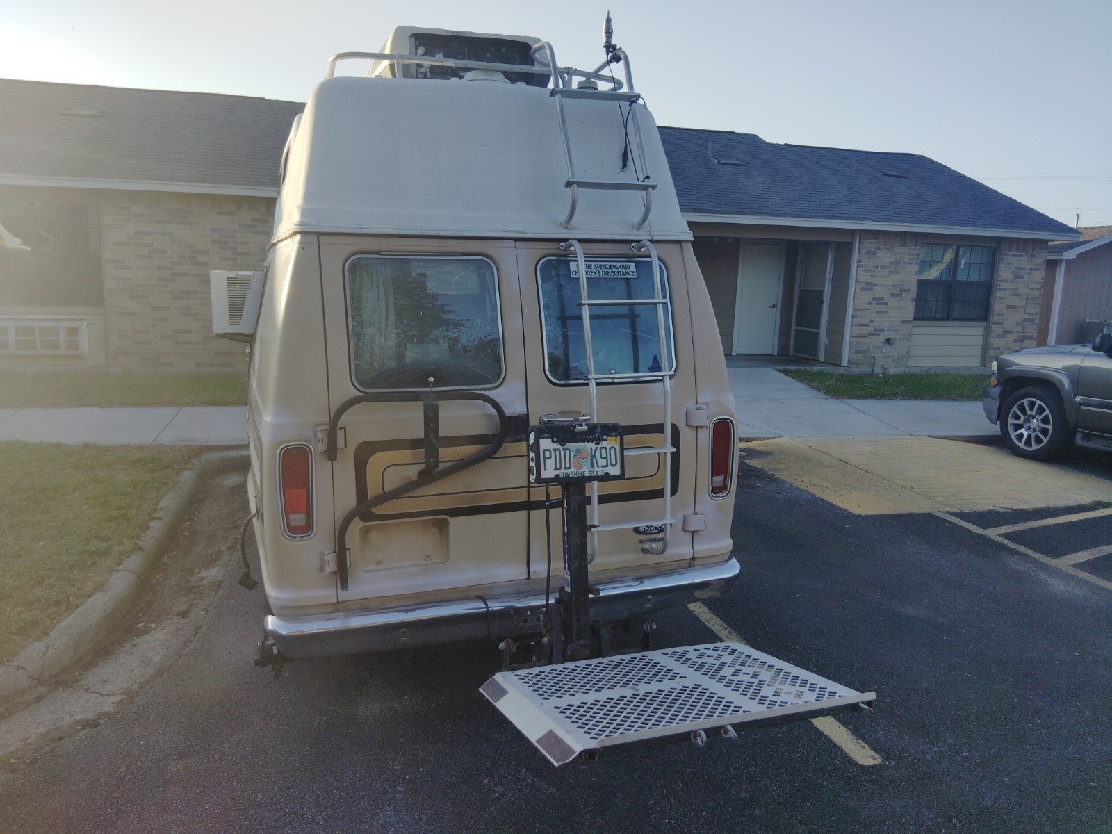 Ford-E-Series-Van-1986-Van-Camper-11