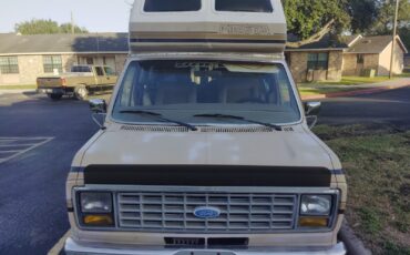 Ford-E-Series-Van-1986-Van-Camper-4