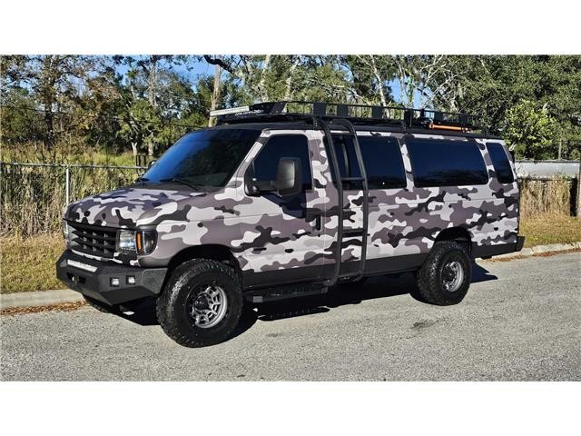 Ford E-Series Van 1992 --