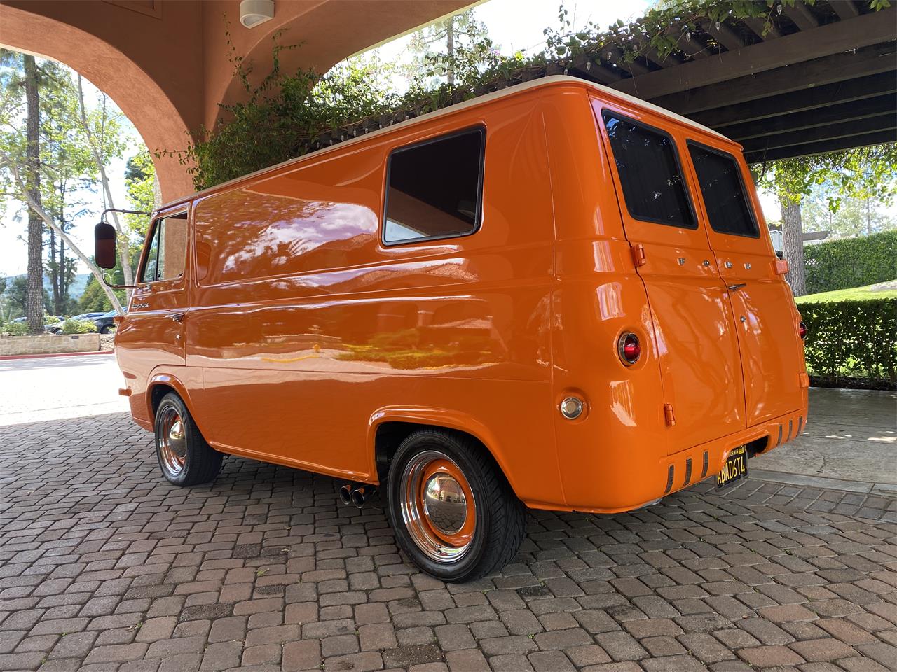 Ford-Econoline-1964-Orange-Orange-amp-White-14
