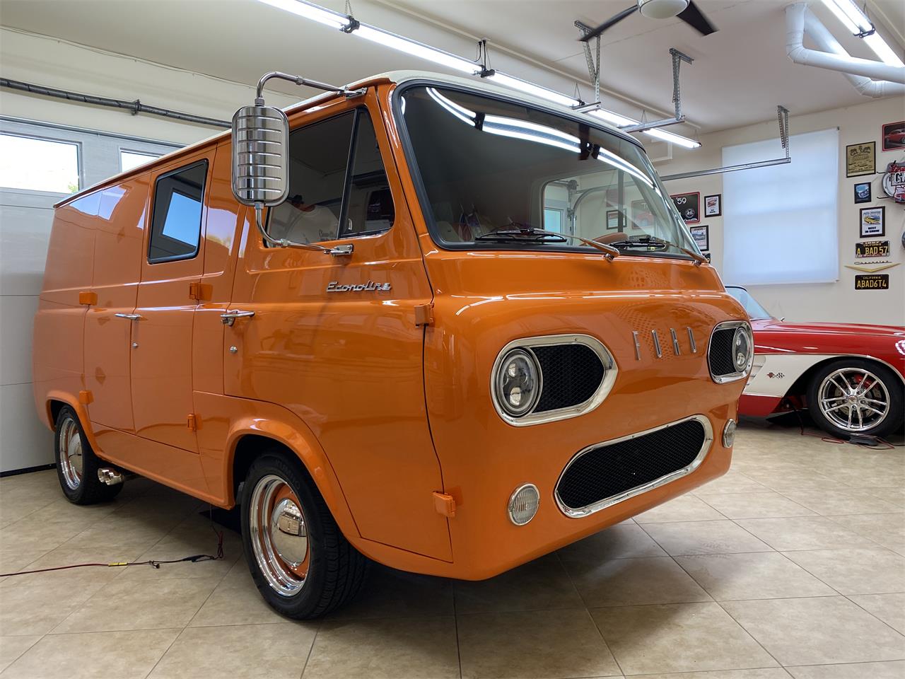 Ford-Econoline-1964-Orange-Orange-amp-White-22