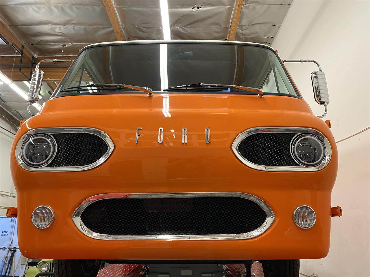 Ford-Econoline-1964-Orange-Orange-amp-White-25