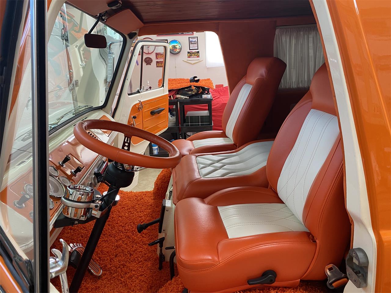 Ford-Econoline-1964-Orange-Orange-amp-White-28