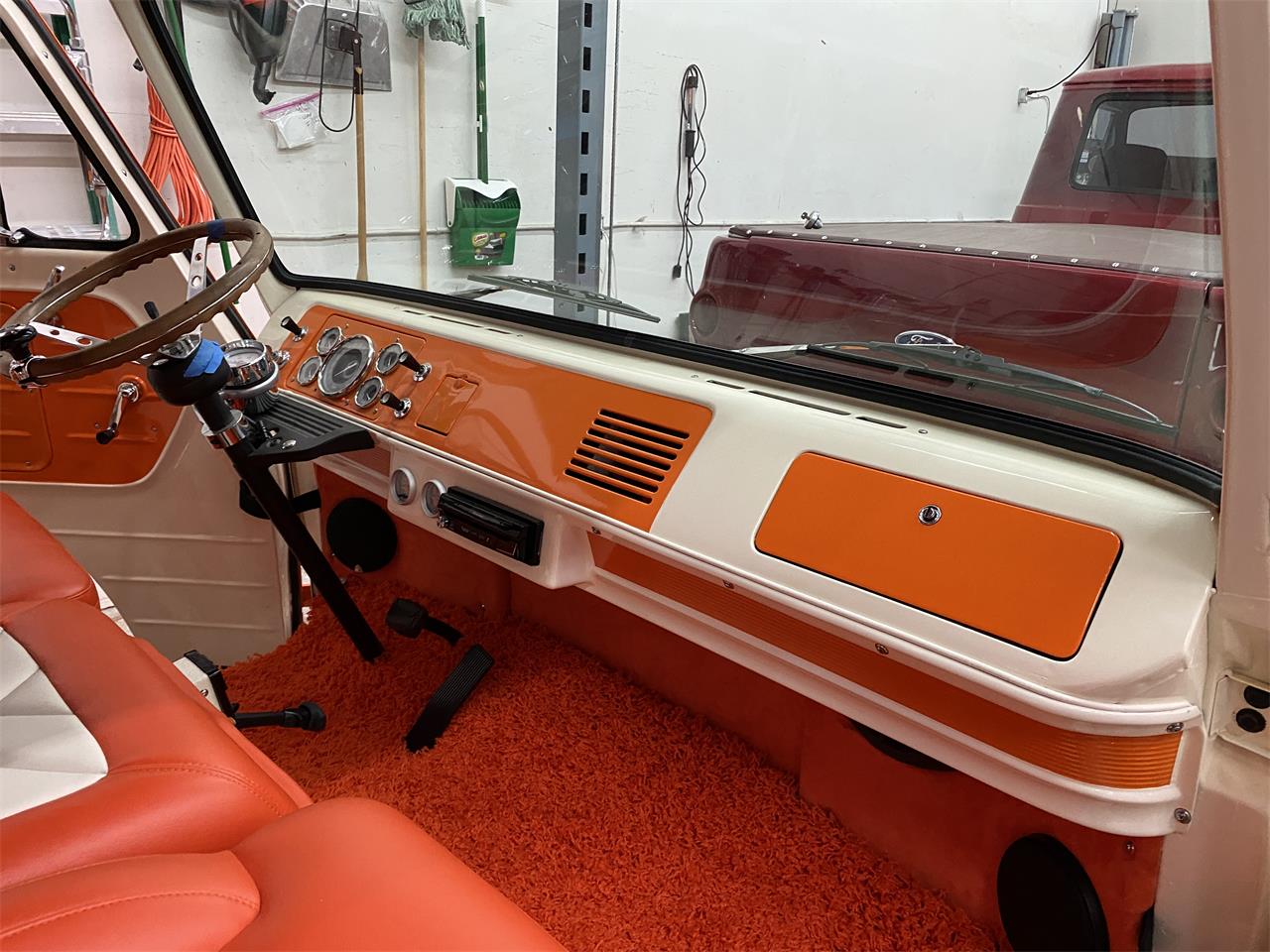 Ford-Econoline-1964-Orange-Orange-amp-White-33