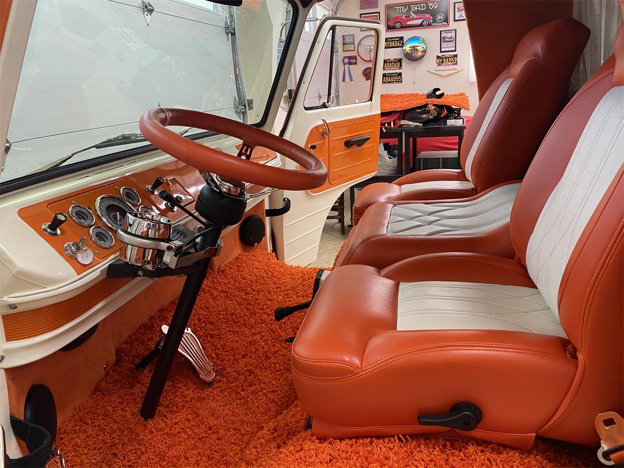 Ford-Econoline-1964-Orange-Orange-amp-White-35