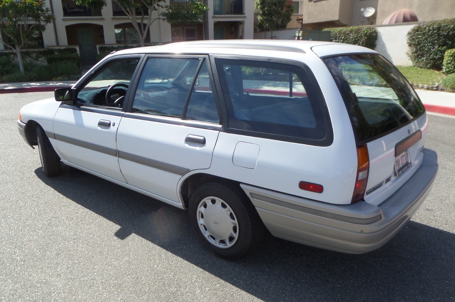 Ford-Escort-1991-Wagon-4