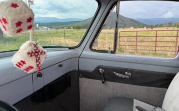 Ford-F-100-1953-Standard-Cab-Pickup-12