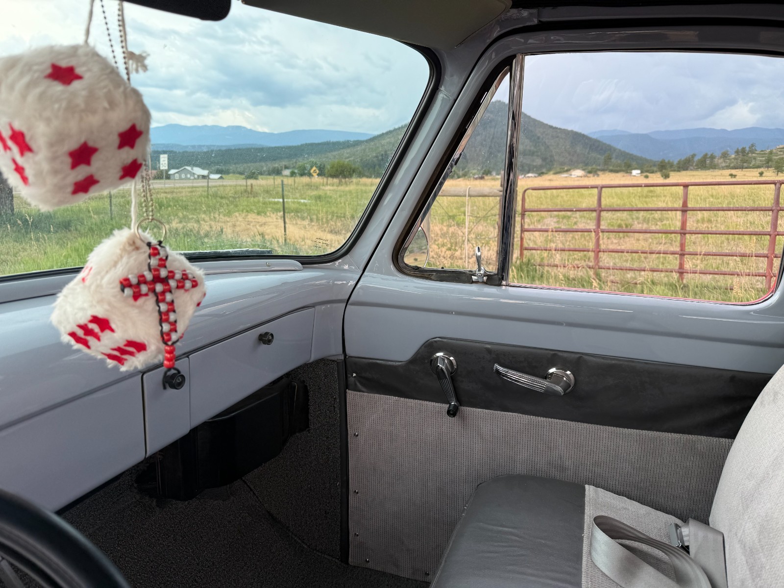 Ford-F-100-1953-Standard-Cab-Pickup-12