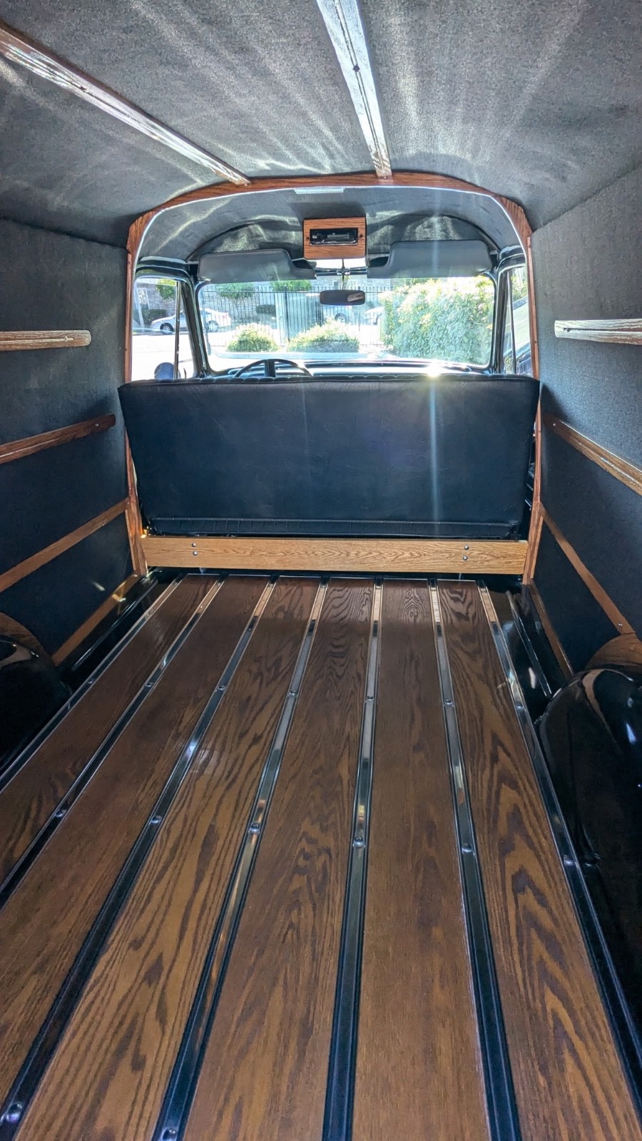 Ford-F-100-1953-Standard-Cab-Pickup-14