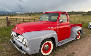 Ford-F-100-1953-Standard-Cab-Pickup