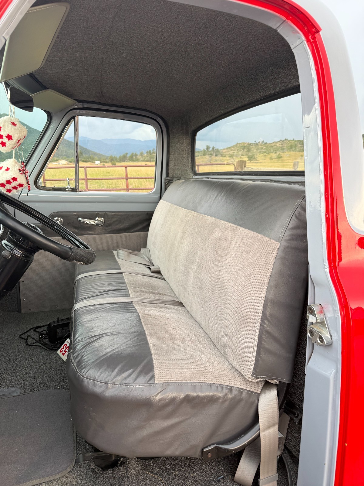 Ford-F-100-1953-Standard-Cab-Pickup-9
