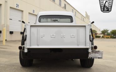 Ford-F-100-1953-pickup-3