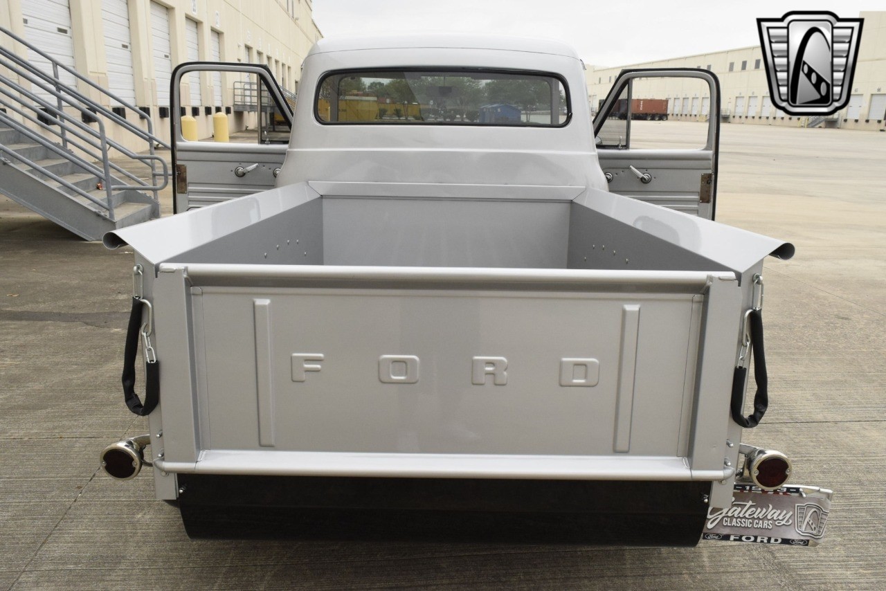 Ford-F-100-1953-pickup-31