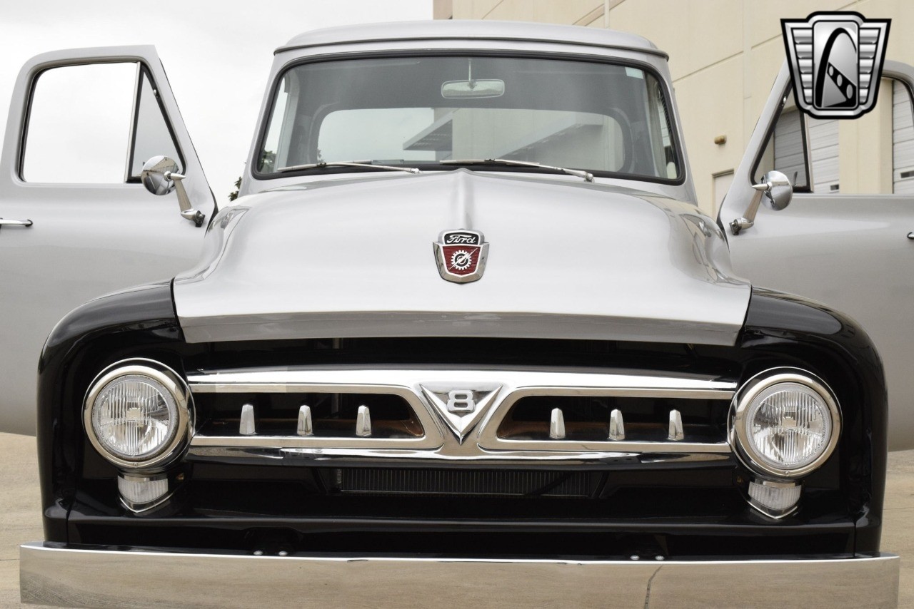 Ford-F-100-1953-pickup-32